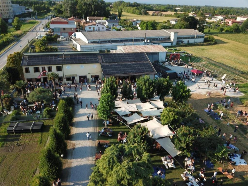 AGRITURISMO CRAK TENUTA BEMBO, cantine e tenute a Padova