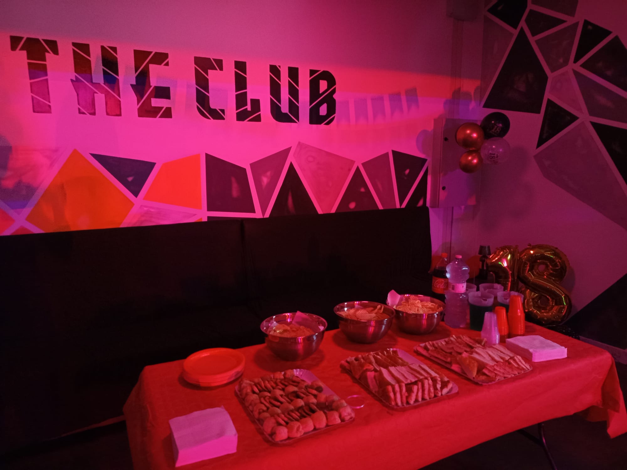 Piatto THE CLUB