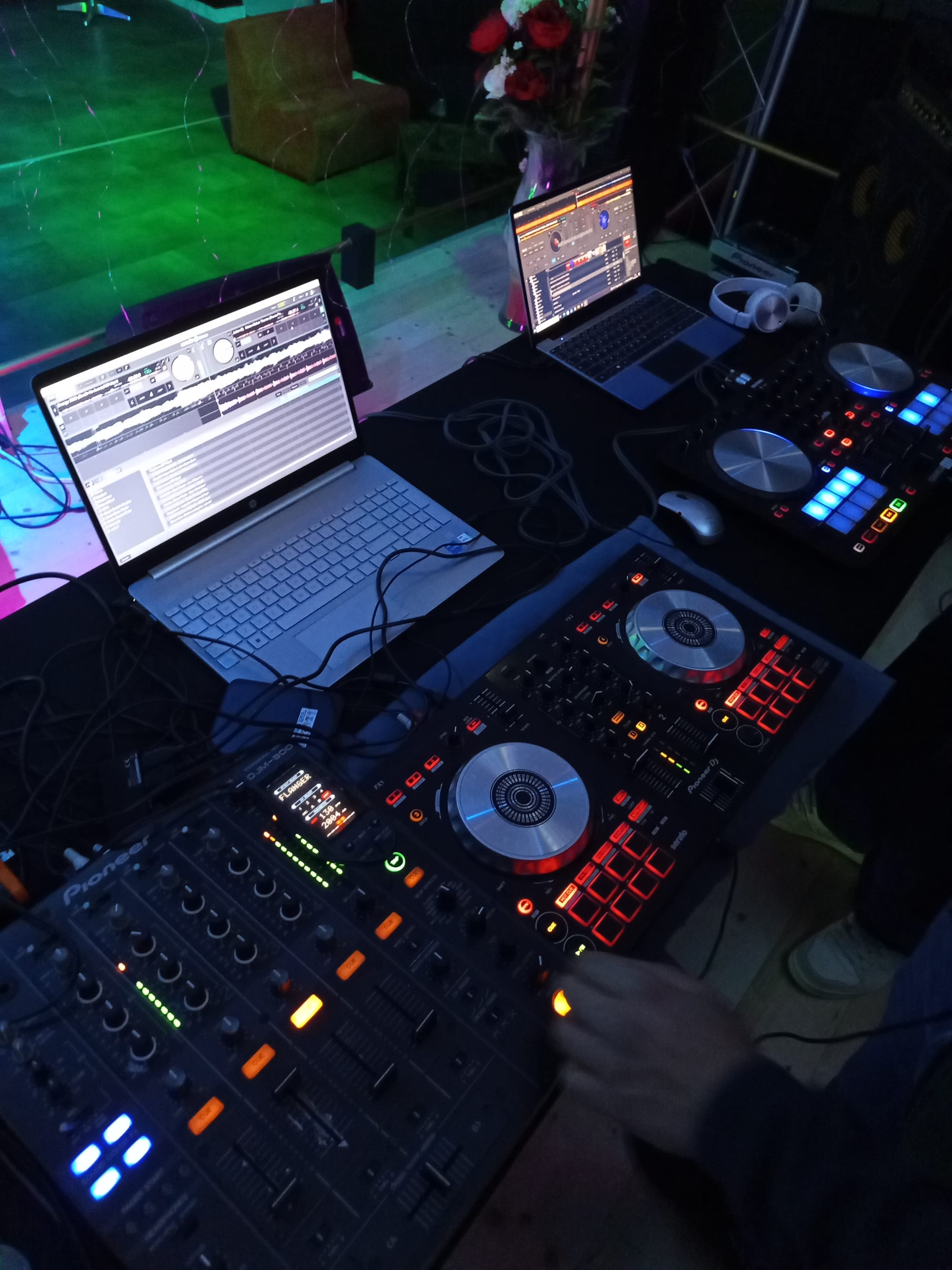 THE CLUB