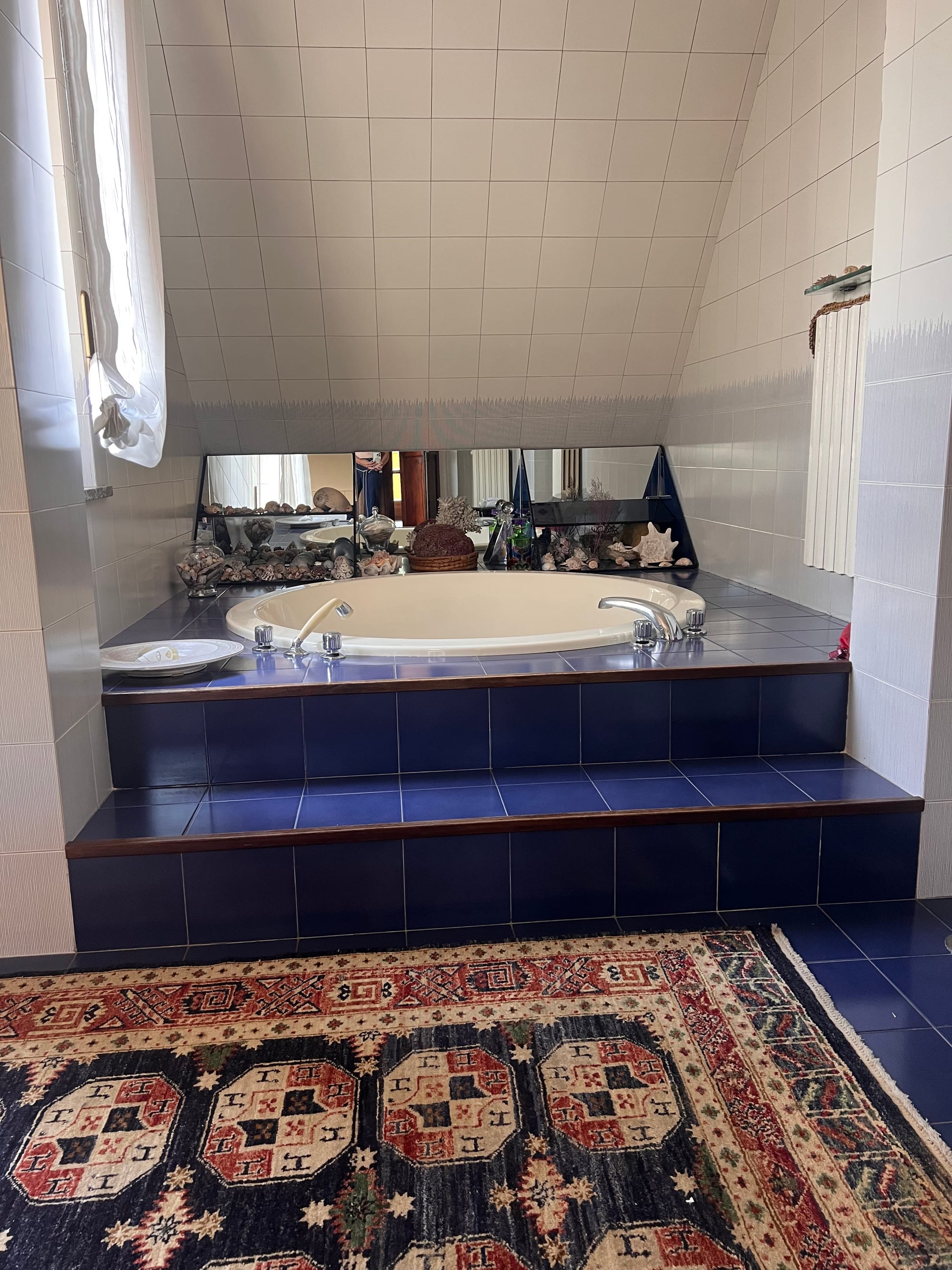 Camere da letto 1,2,3 e bagni piano superiore