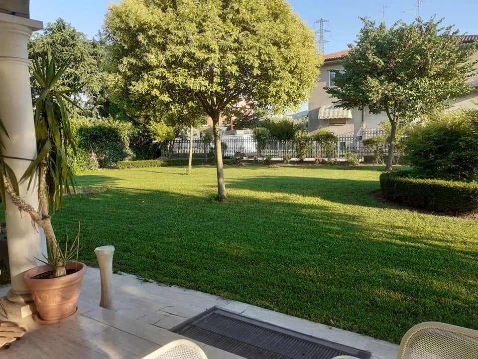 Villa Adriano